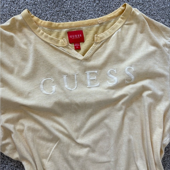 Guess Pastel Yellow Short Sleeve Tee Shirt Size‎ XL - Picture 11 of 11